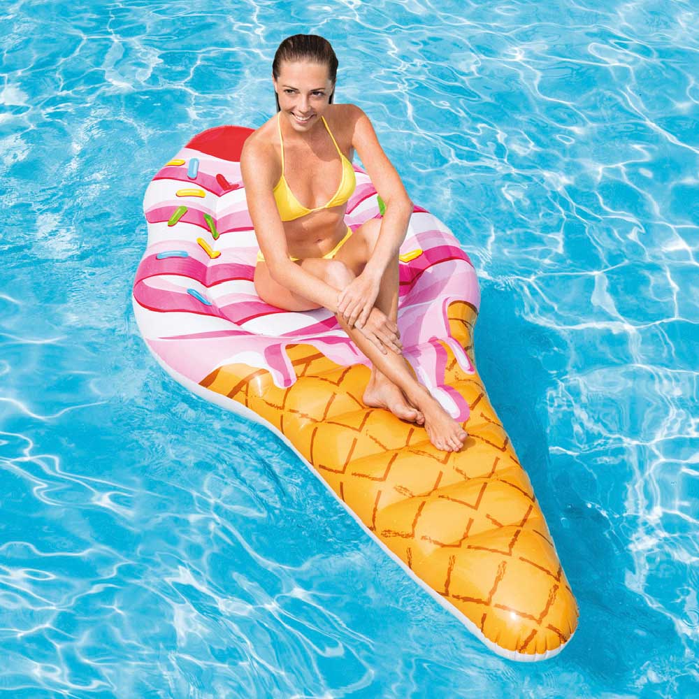 Flotador Intex con Forma de Cono de Helado