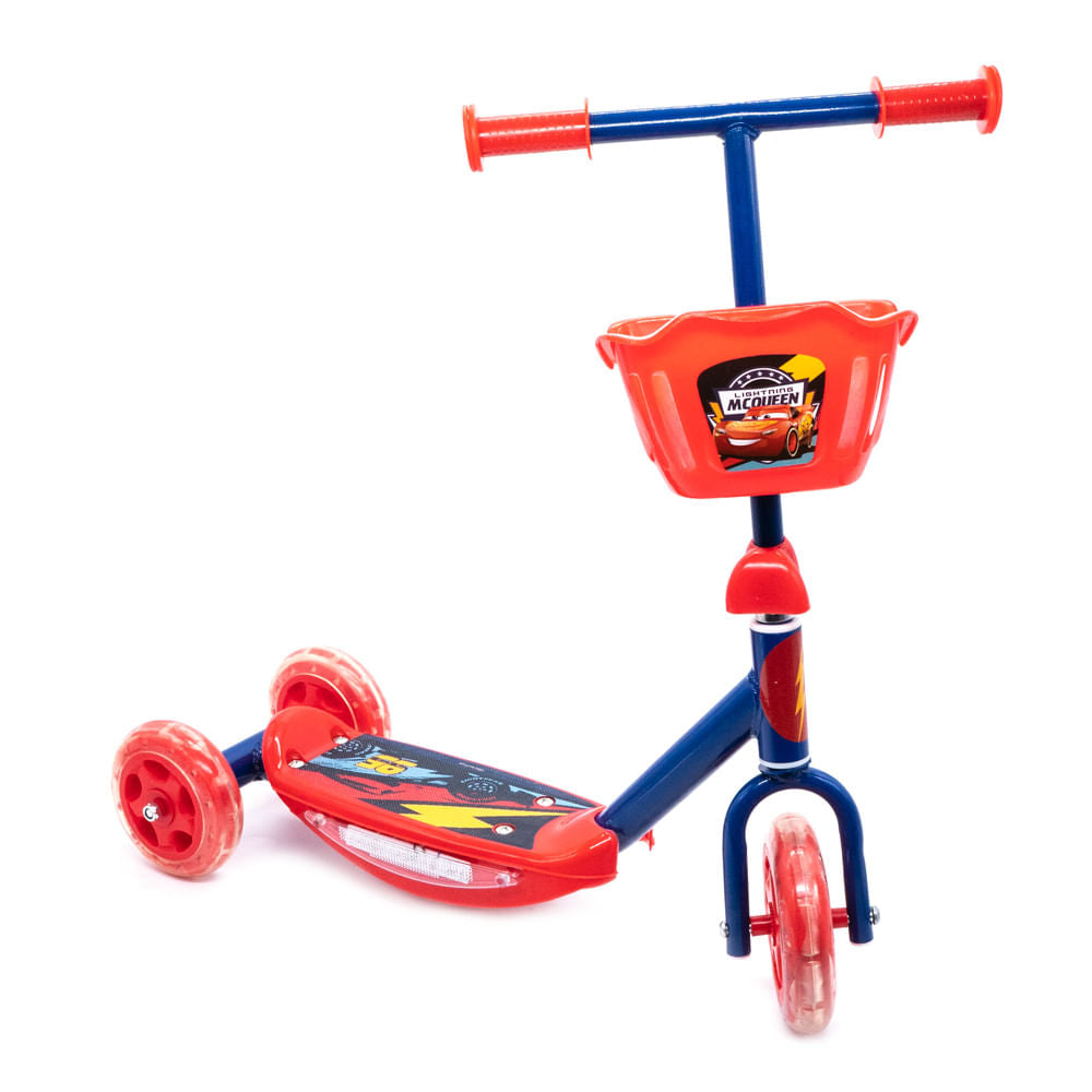 Scooter de 3 Ruedas Cars Con Música y Luces