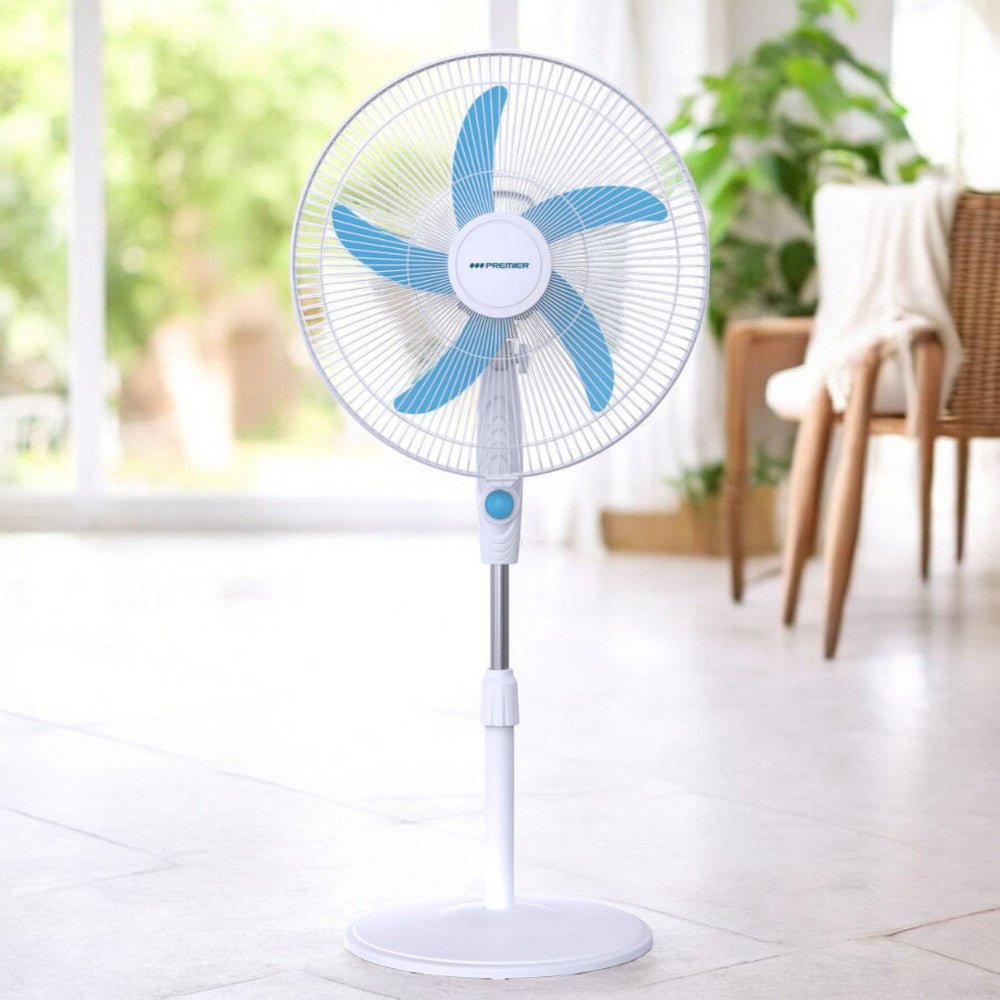 Abanico de Pedestal Premier de 16" Con Panel Solar / Azul - Premier - Titan.com.pa - 7453064744374