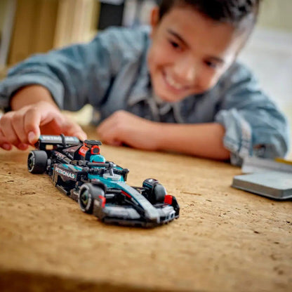 Bloques LEGO® Auto de Carreras Mercedes - AMG F1® W15 - Lego - Titan.com.pa - 673419405294