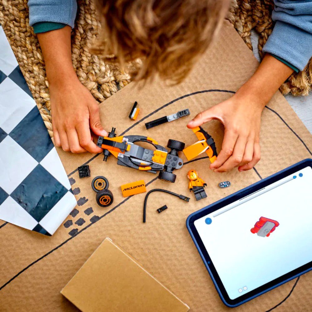 Bloques LEGO® Piloto F1 Con Auto McLaren Lego - Lego - Titan.com.pa - 673419403450