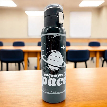 Botella Plástica Conquerors Of Space 500 CC - Herevin - Titan.com.pa - 8699038098381