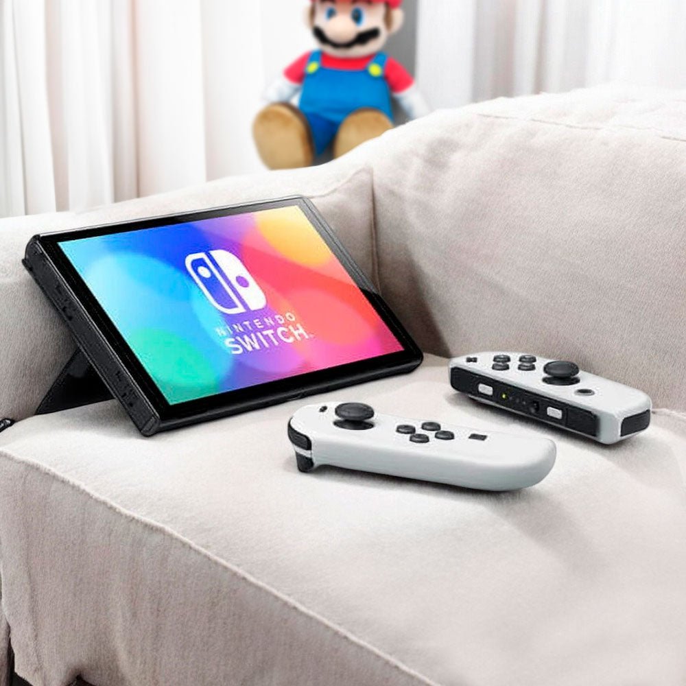 Consola Nintendo Switch OLED Blanca + Juego Mario Kart 8 Deluxe - Nintendo - Titan.com.pa - 045496885045
