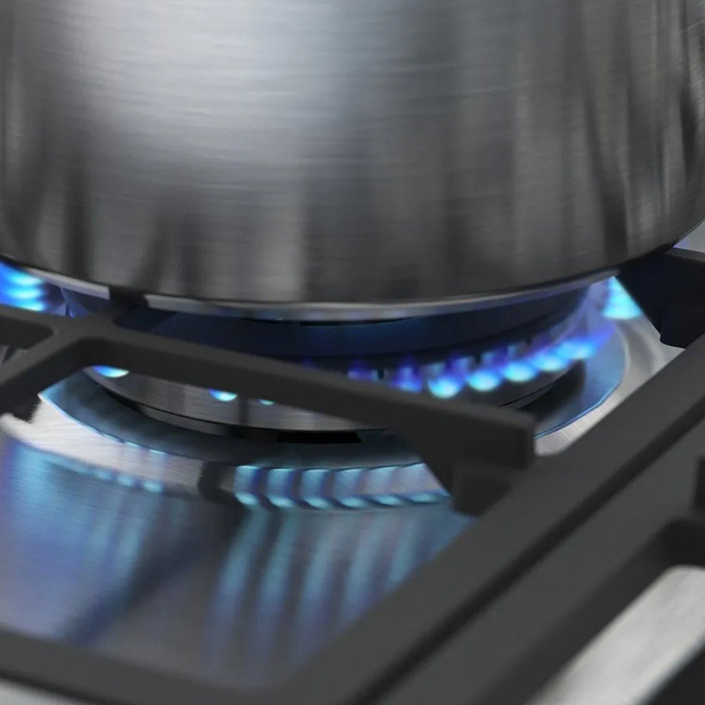 Estufa empotrable Whirlpool 36 pulg a gas, 5 quemadores, encendido eléctrico, acero inoxidable, diseño moderno. En Titán Panamá.