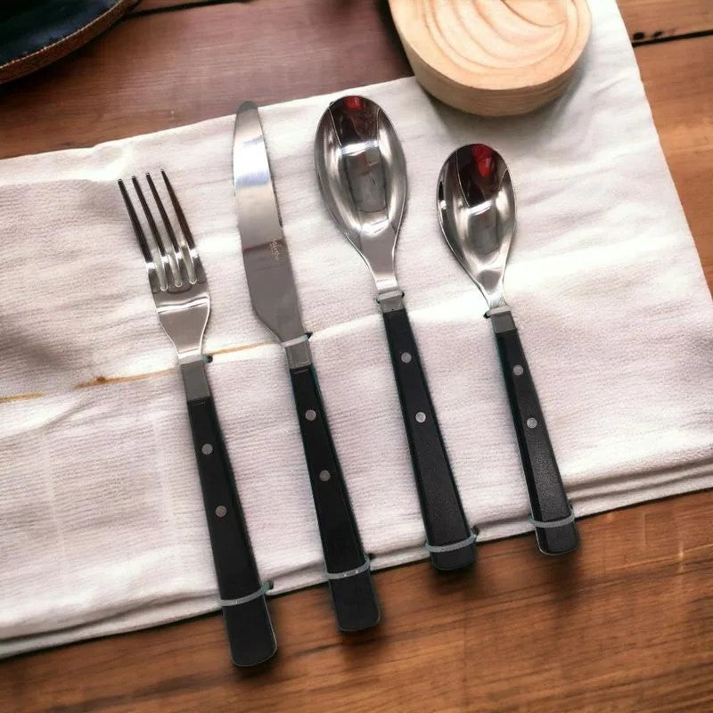 Set De Cubiertos Martha Stewart De 16Pza Negro