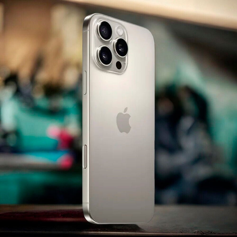 iPhone 16 Pro Max de 256Gb / Natural / E - SIM - Apple - Titan.com.pa - 2150110157694