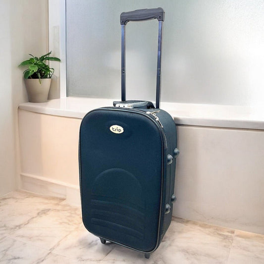 Maleta Lisa 19” / Azul Navy / Trip - Trip - Titan.com.pa - 2100000678297